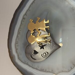 Ultra Craft Silvertone Heart With Goldtone Children Holding Hands Brooch